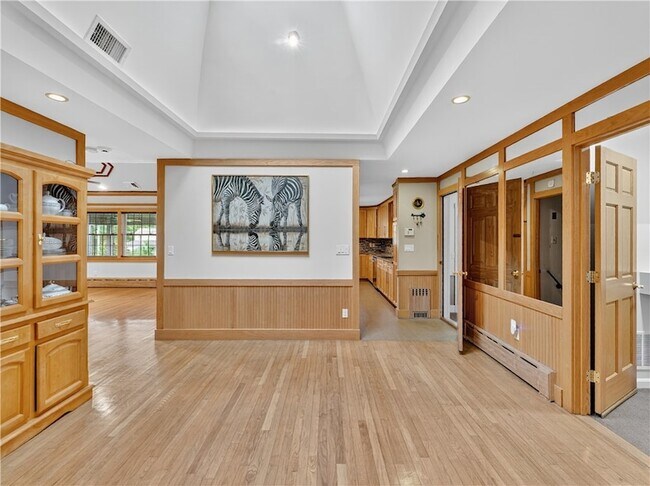 Building Photo - 239 Bulgarmarsh Rd