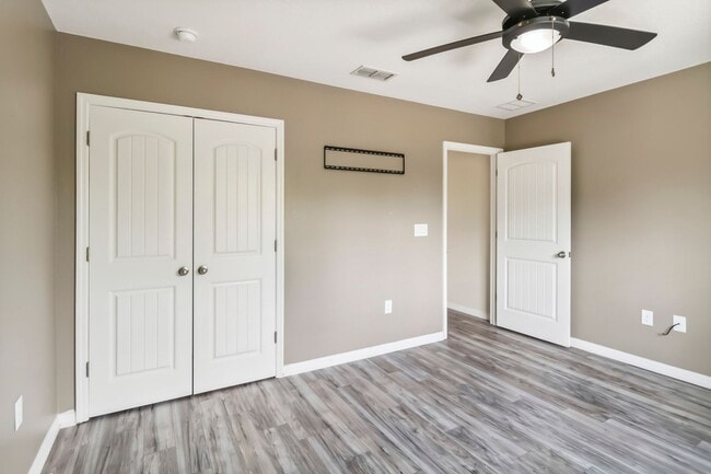 Building Photo - Beautiful 4/2.5 Townhome for Rent in Harmo...