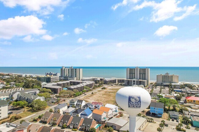 Building Photo - 2200 N Ocean Blvd