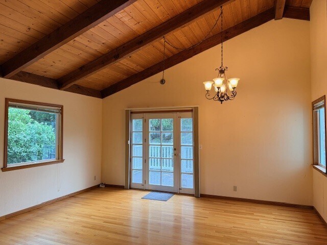 Building Photo - 633 Silver Ave