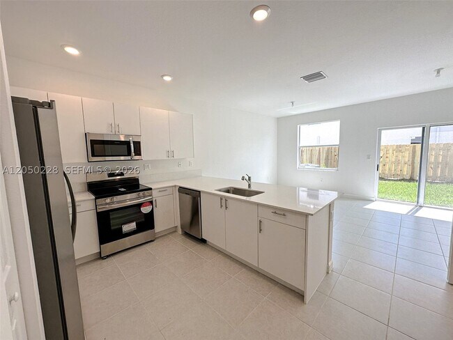 Building Photo - 16280 SW 291st St