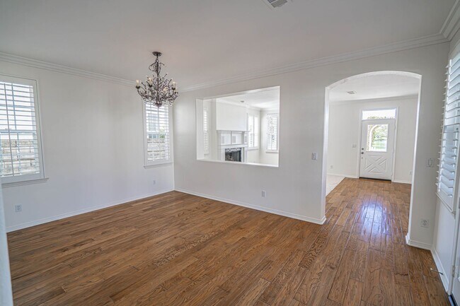 Building Photo - 23932 Windward Ln