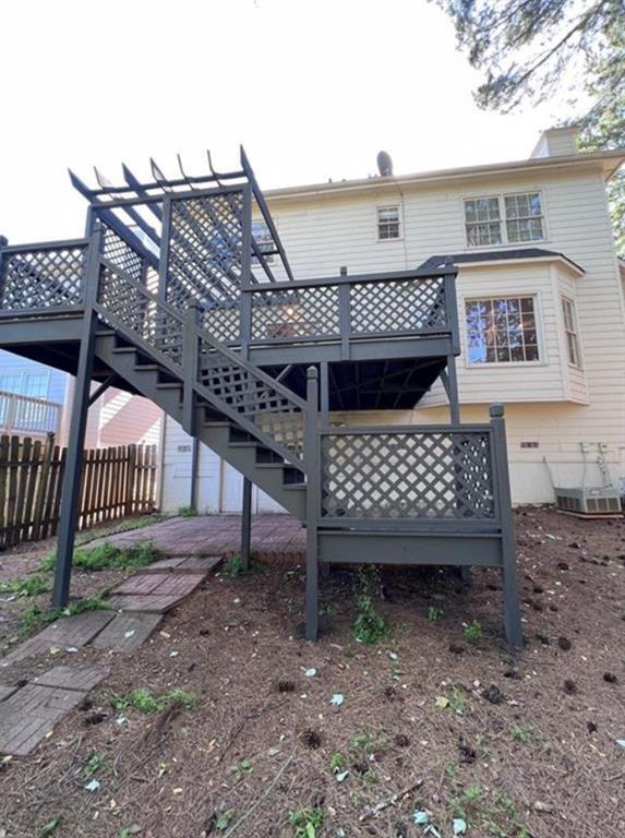 Building Photo - 145 Shoreline Walk