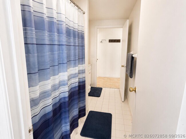 Building Photo - 3271 Sabal Palm Manor