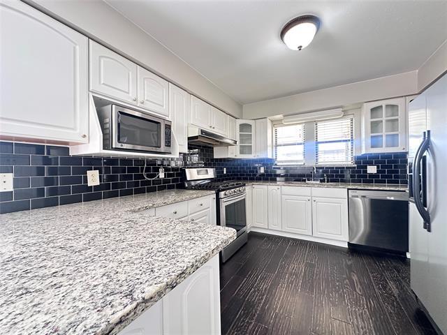 Building Photo - 3342 Brook Glen Dr