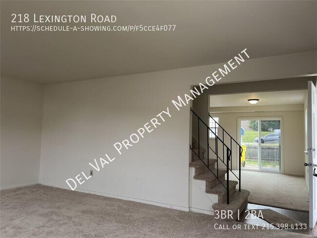 Building Photo - 218 Lexington Rd