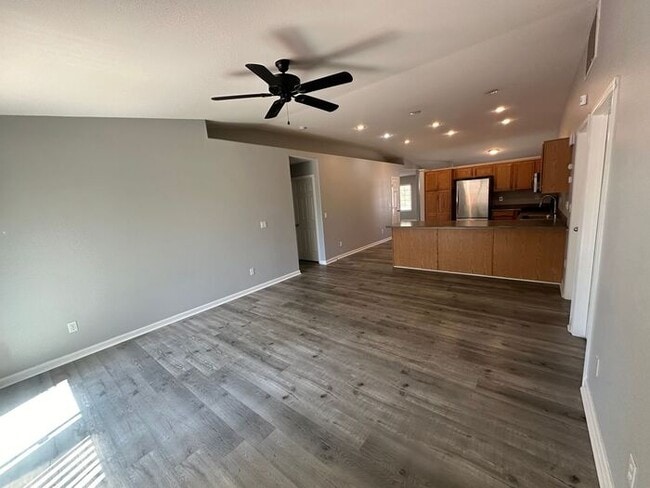 Building Photo - 17664 Thomasville Ct