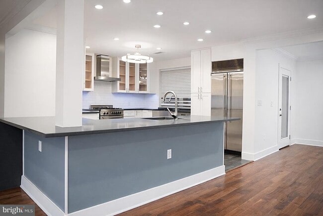 Building Photo - 1633 Kalmia Rd NW