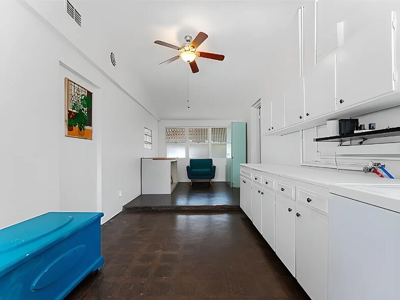 Building Photo - 1604 58th St S