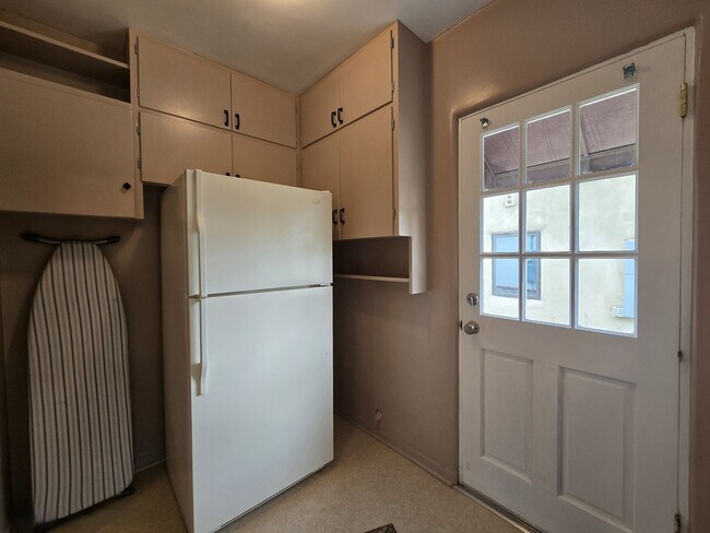 Building Photo - 1304 Galisteo Pkwy