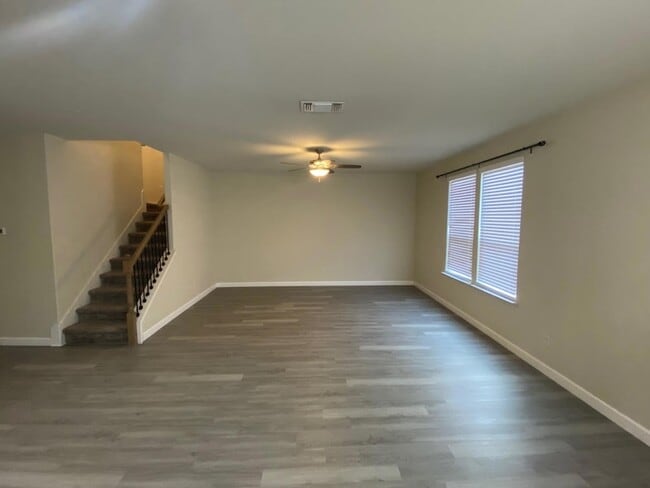 Building Photo - 97 Quarryman Dr