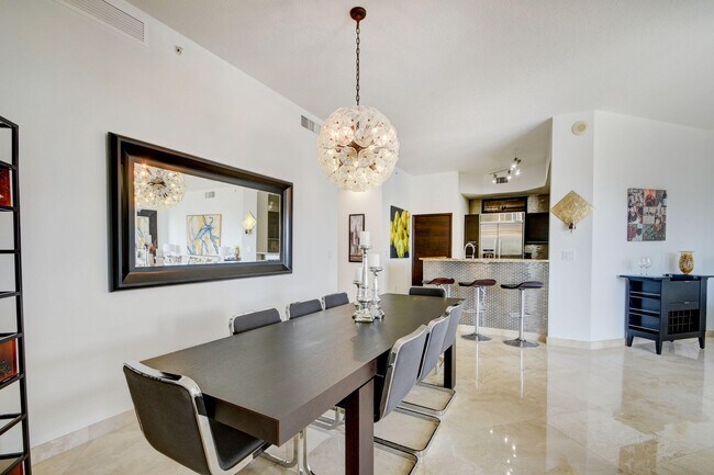 Building Photo - 550 Okeechobee Blvd