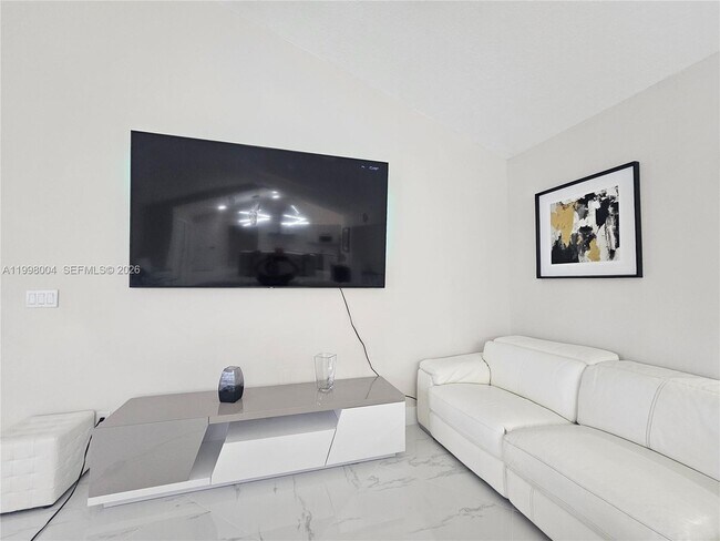 Building Photo - 0 Alford Ct