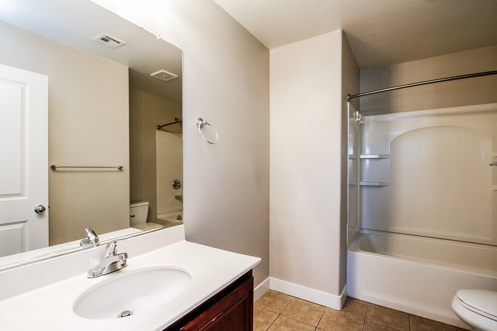 Building Photo - 11564 Kindsland St