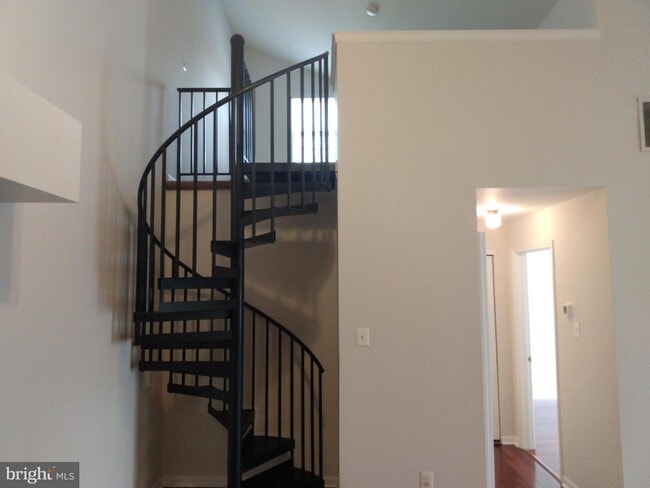 Building Photo - 1336 Tristram Cir