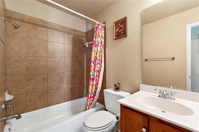 Building Photo - 14221 Willow Tank Dr