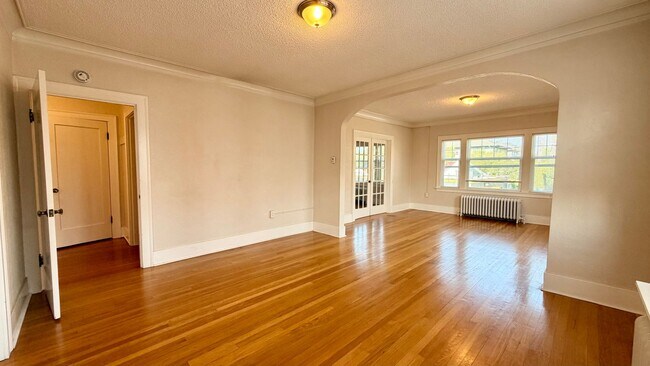 Building Photo - 6406-6414 32nd Ave NW