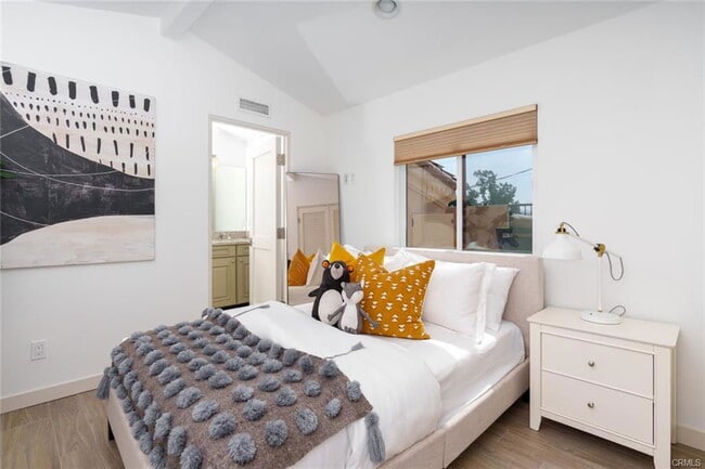 Building Photo - 432 1/2 Goldenrod Avenue, Newport Beach, C...