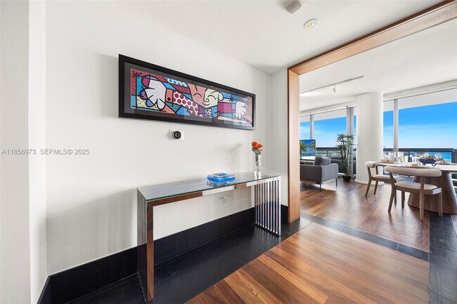 Building Photo - 101 20th St