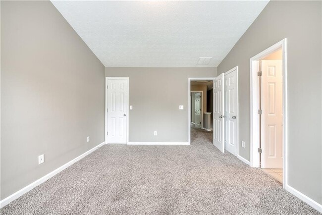 Building Photo - 2913 Vining Ridge Terrace