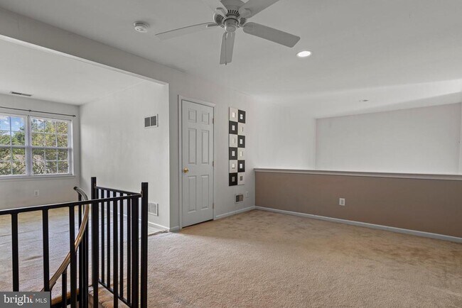 Building Photo - 312 River Birch Cir
