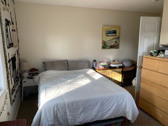 Building Photo - 2 Bed/2 Bath Home Just Minutes Away From Switchyard Park! - Available July 2026