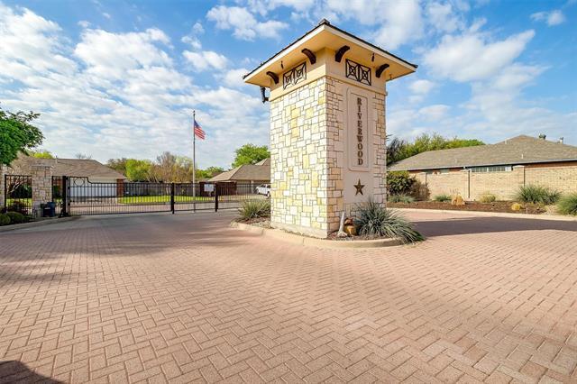 Building Photo - 3212 Riverwood Dr