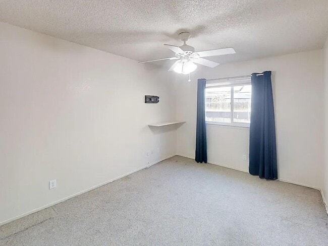 Building Photo - 6314 N Barcus Ave
