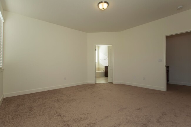 Building Photo - Cabernet Highlands by Lennar Homes for Rent