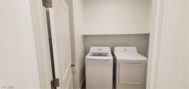 Building Photo - 184 Wewatta Ave