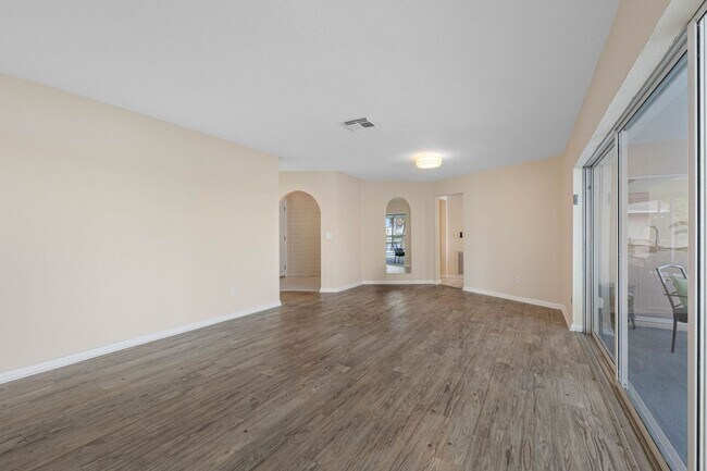 Building Photo - Sailboat-Ready Waterfront Home with Specta...
