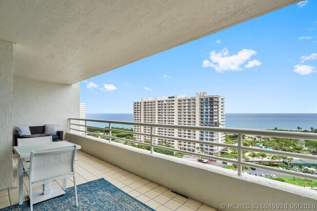 Building Photo - 4201 N Ocean Blvd