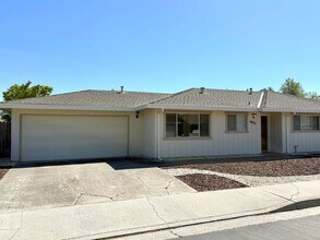 Building Photo - Beautiful Corner Lot in Pocket Area! Please review entire ad.