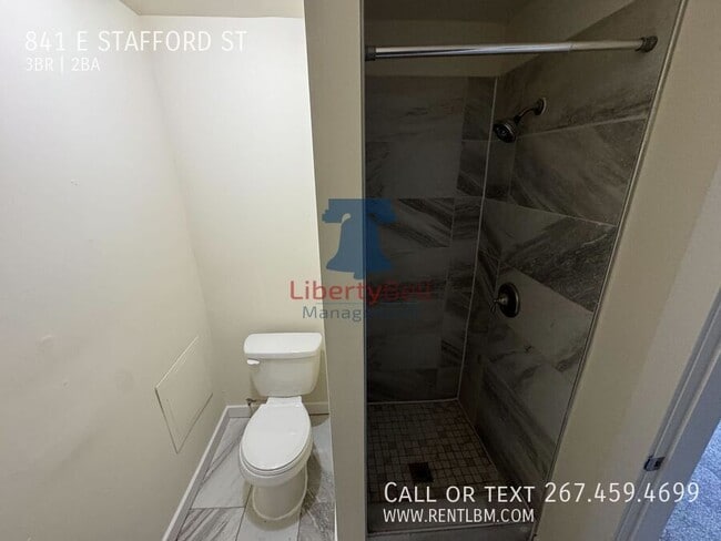 Building Photo - 841 E Stafford St