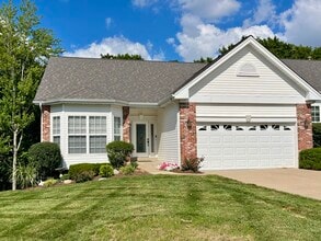 Building Photo - 1359 Pine Bluff Dr
