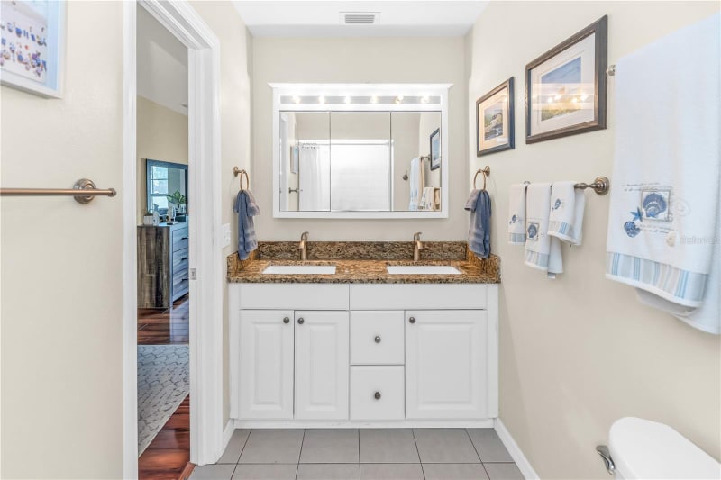 Building Photo - 1506 June Ave