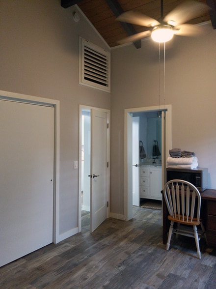 Building Photo - 5968 Heamoi Pl