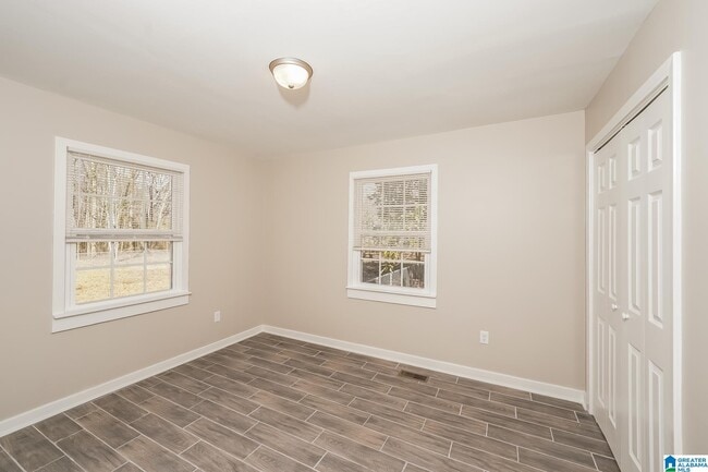 Building Photo - 332 Tupelo Rd