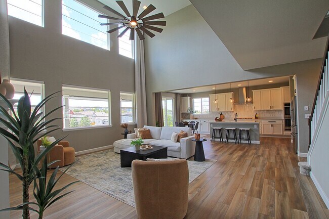 Building Photo - Luxury 5 bed for Rent in Blacktail at The ...