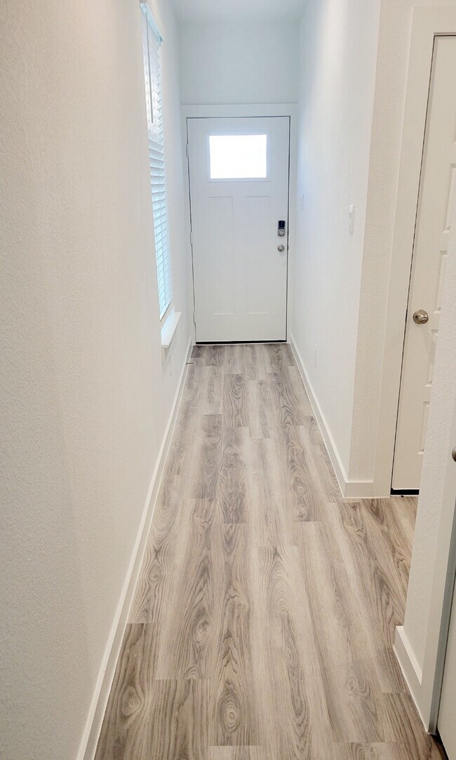 Building Photo - 12236 City Rose Ct