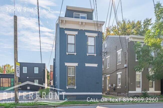Building Photo - 325 W 9th St