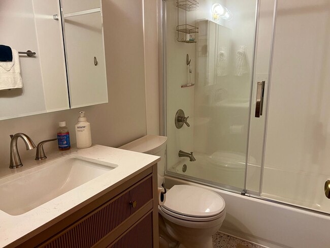 Building Photo - Ranch style one bedroom - Must see to appr...