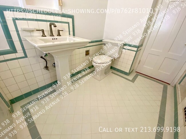 Building Photo - 938 Serrano Ave