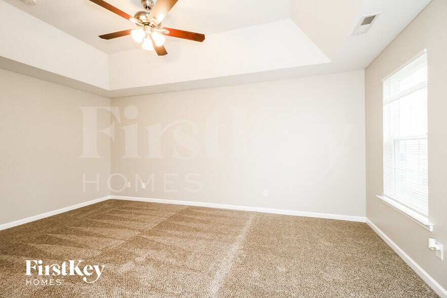 Building Photo - 2642 Hidden Pond Cove