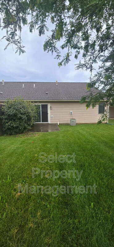 Building Photo - 10915 Pine Mills Rd
