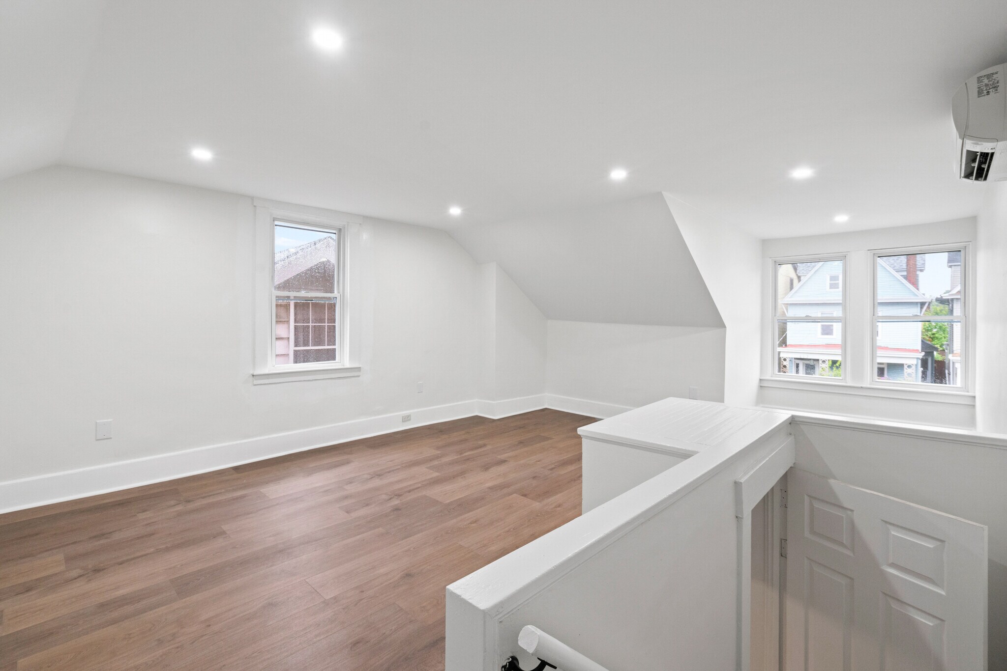 Building Photo - 416 Winton St