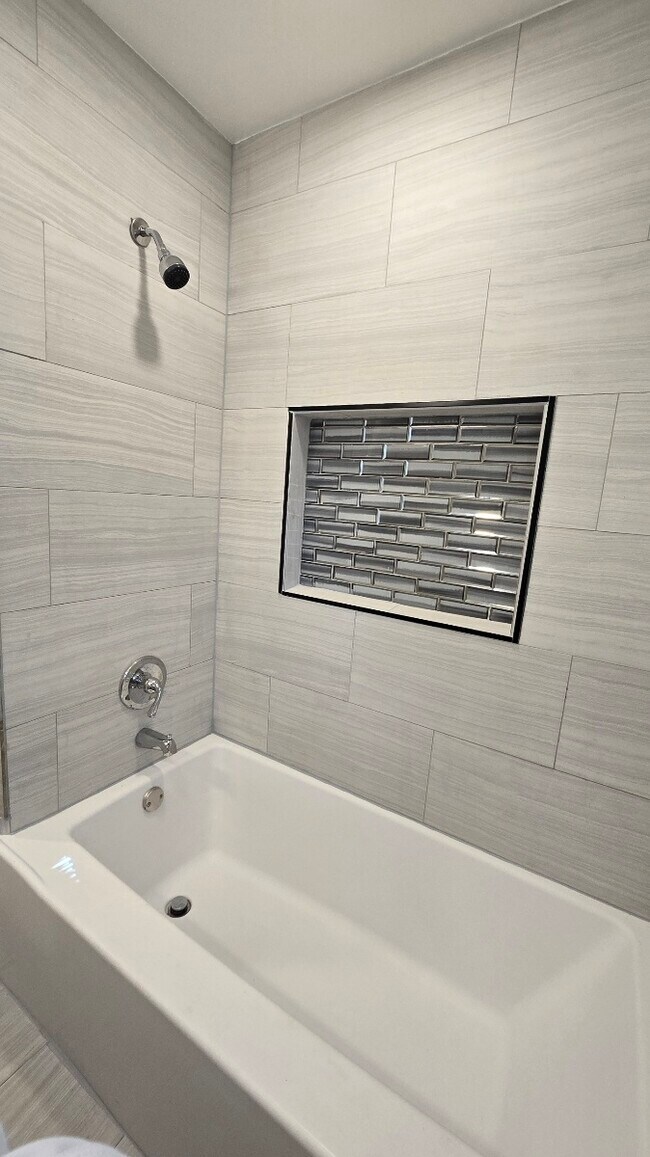 Building Photo - 2332 Nolen Dr