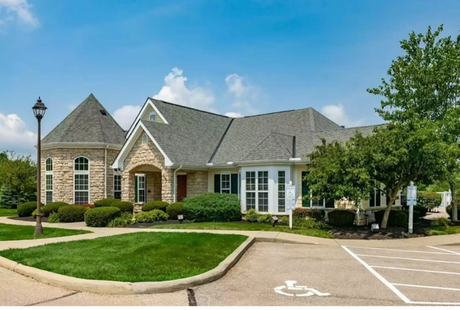 Building Photo - 222 Lake Cove Dr