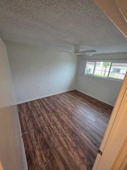 Building Photo - 5430 Corteen Pl