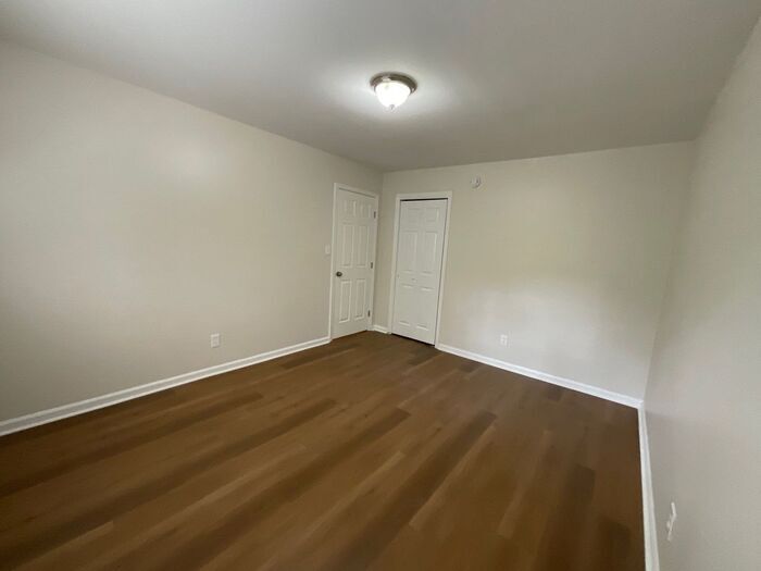 Building Photo - 3691 Idle Creek Dr